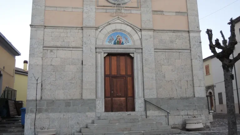 La chiesa della Madonna delle Grazie a Pescopennataro