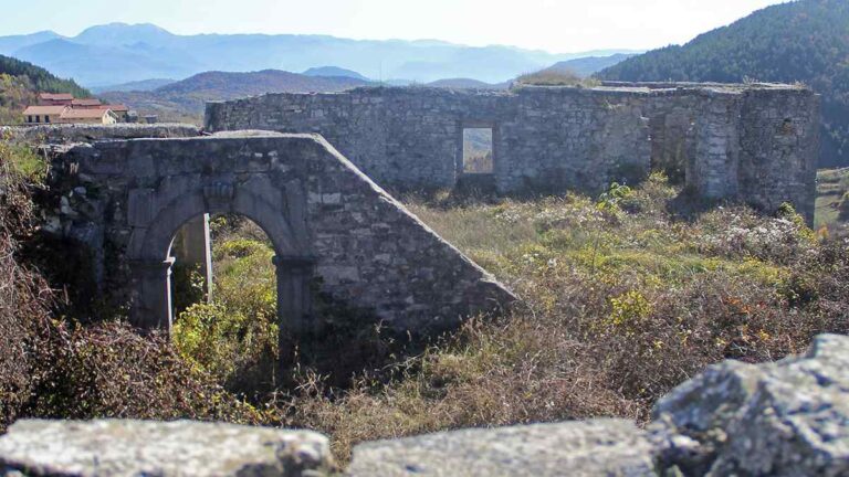 Castello di Rionero Sannitico, provincia di Isernia